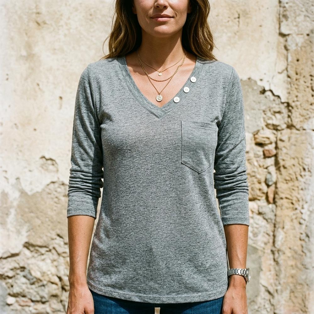 Lulus Secrets - Leven | V-Neck Long-Sleeved T-Shirt Women