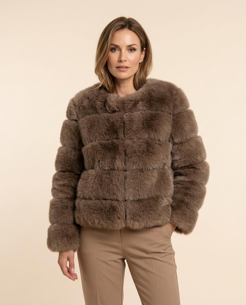 Lulus Secrets - Yosen | Tiered Faux Fur Jacket Women