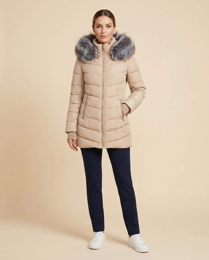 Lulus Secrets - Zever | Quilted Fur-Trimmed Coat Women
